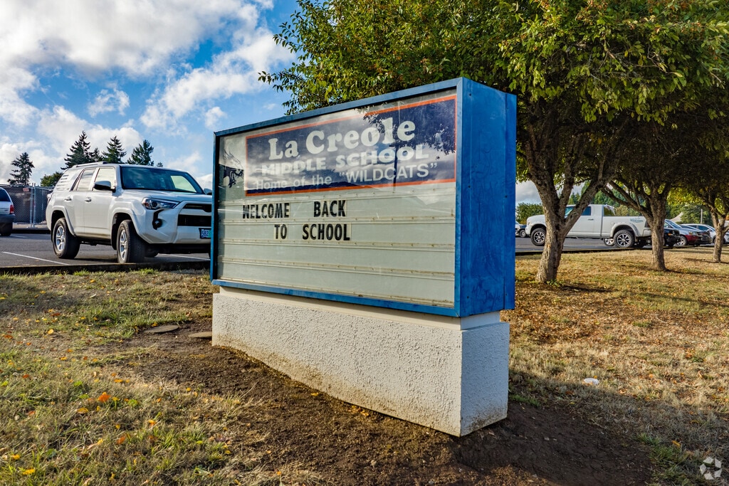 Lacreole Middle School Welcomes kids back to school in the Downtown Dallas neighborhood.