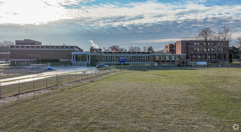 St. Thomas More High School is a great, private school option in Milwaukee.