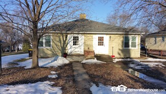 54 Cottage St, Fairmont, MN 56031