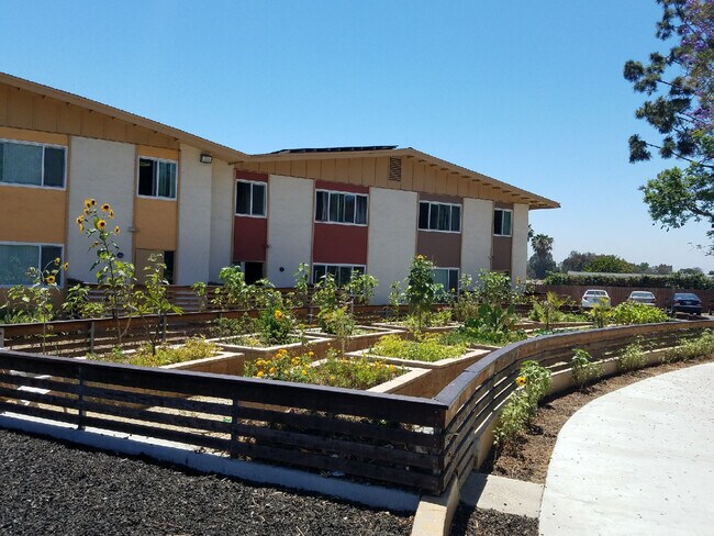 Meadowbrook, San Diego, CA 92139 - photo 6