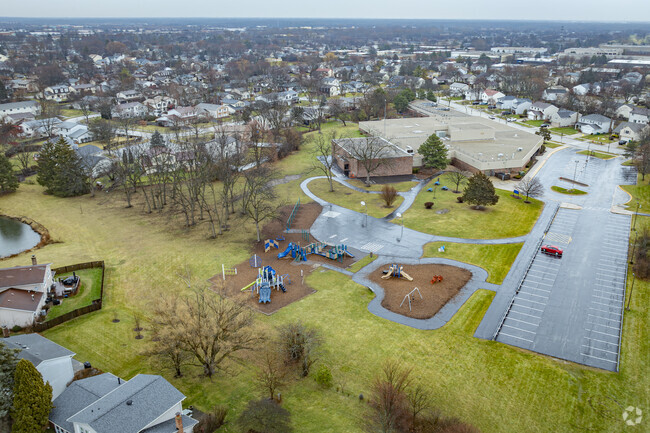Earl Pritchett School
