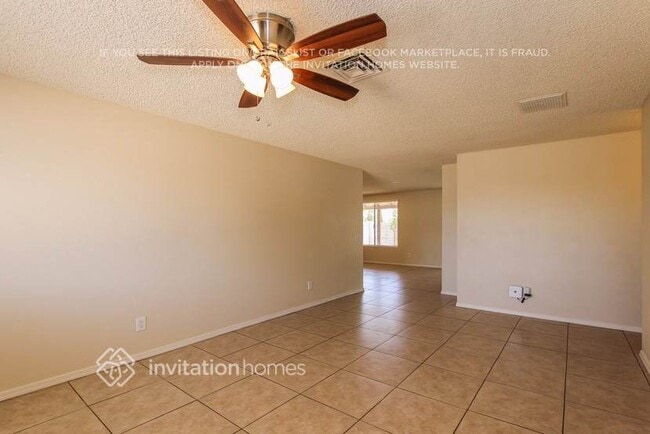 6121 W Zoe Ella Way, Glendale, AZ 85306 - photo 3