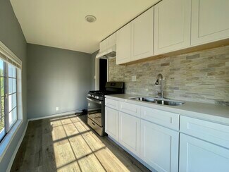 1647 W 12th Place Unit 4, Los Angeles, CA 90015