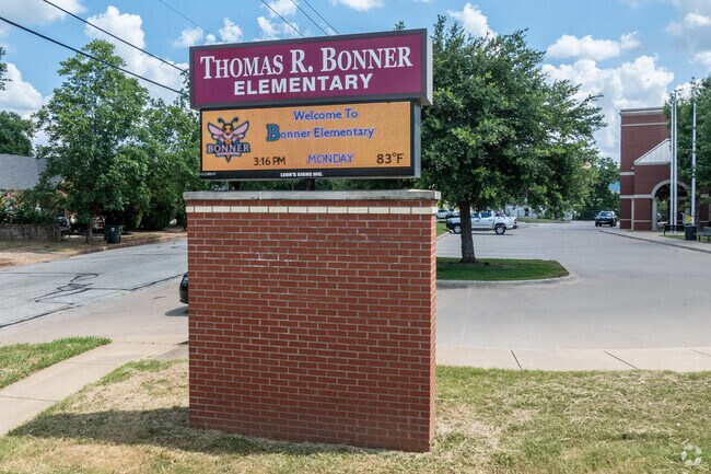 Bonner Elementary School is home to the Bonner Bees.