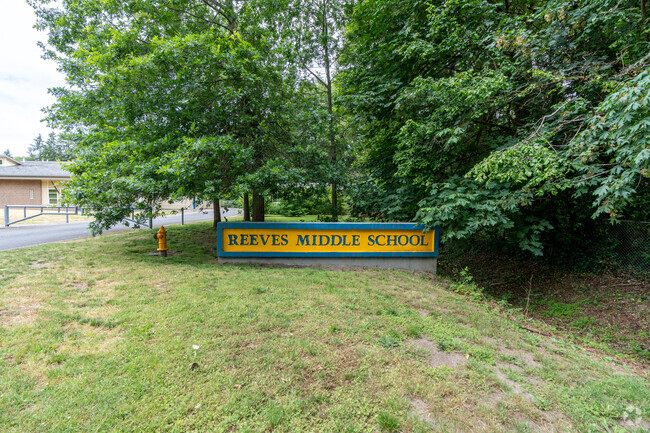 Reeves Middle School has an enrollment of 388 students.