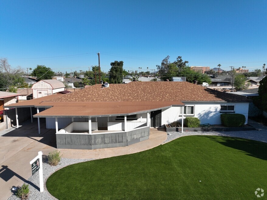 2114 W San Juan Ave, Phoenix, AZ 85015 - photo 2