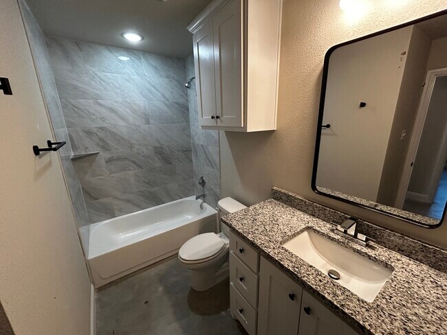 1400 E Dry Creek Rd unit 1400 E Dry Creek 10, Poolville, TX 76487 - photo 6