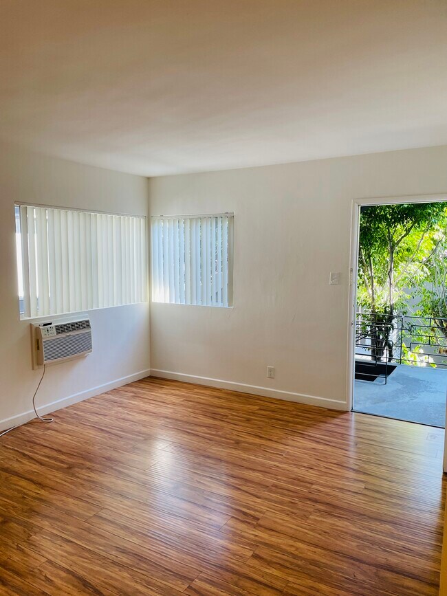 501 Gayley Ave, Los Angeles, CA 90024