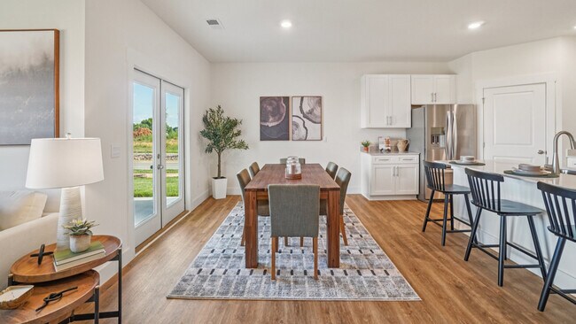 664 Saint Andrews Dr, Kingsport, TN 37664 - photo 7