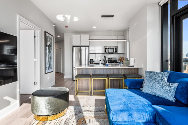 1125 W Van Buren St unit ID1029595P, Chicago, IL 60607 - photo 3