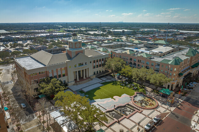 First Colony Mall - Apple Store - Apple