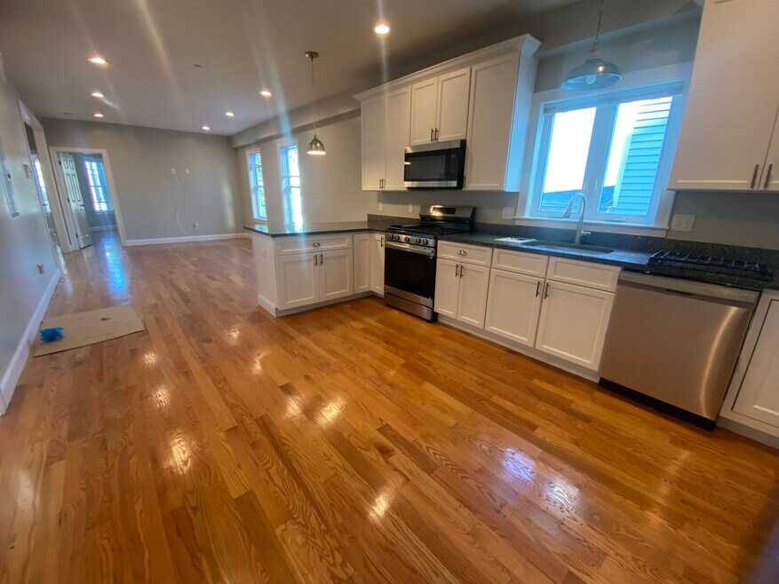 17 Maywood St unit 2, Roxbury, MA 02119 - photo 1