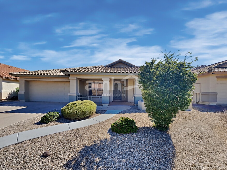 15331 W Honeysuckle Ln, Surprise, AZ 85374 - photo 1