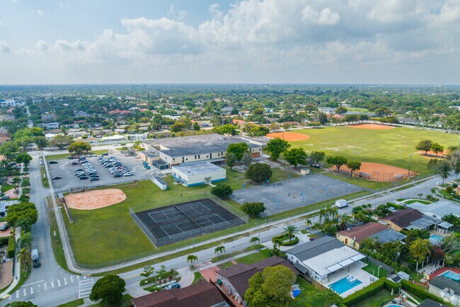 Glades Middle School is in the center of the Sunset community.