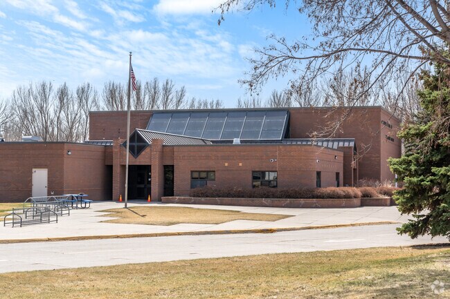 Victor Solheim Elementary School is a highly rated school in Bismarck.