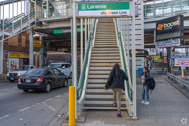 The Laramie Green Line stop is conveniently right in Austin.