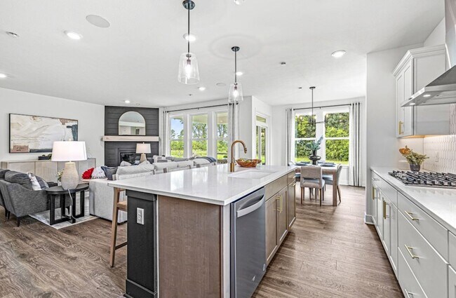 595 Bluestem Ln unit 37072861, New Whiteland, IN 46184 - photo 6