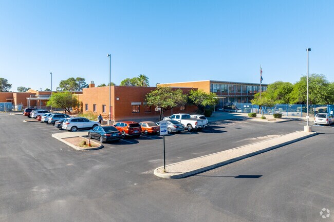 Alice Vail Middle School in Tucson Unified serves the neighborhood and nearby areas.