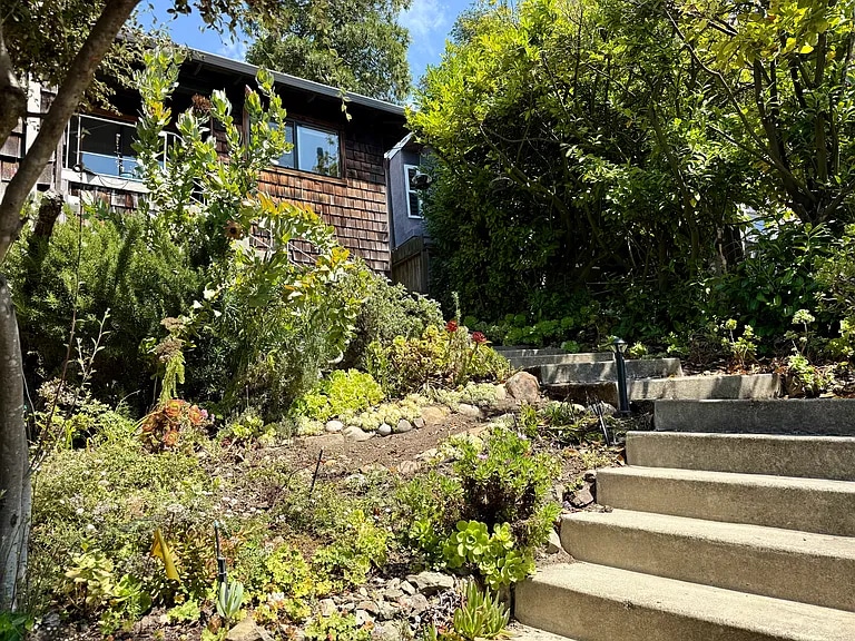 1375 Grizzly Peak Blvd, Berkeley, CA 94708 - photo 1