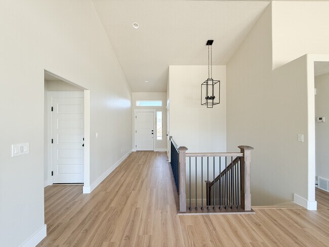 2098 N 425 W, Tooele, UT 84074 - photo 4