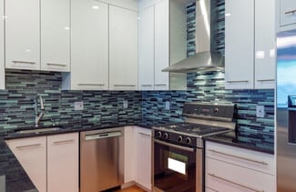 3 Carlton St Unit 5, Brookline, MA 02446