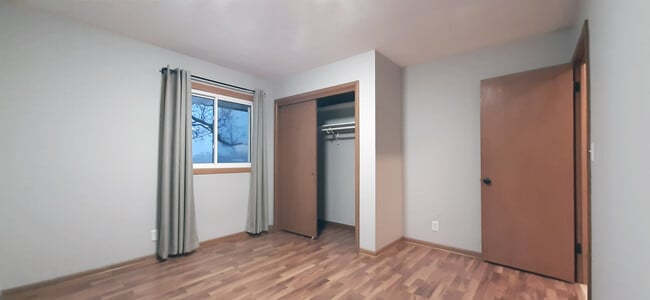 Bedroom 01