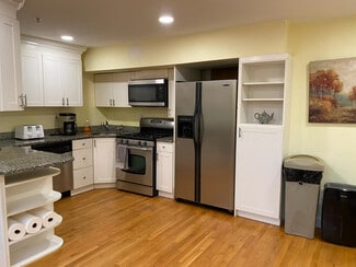 74 Georgia St Unit 2, Boston, MA 02121