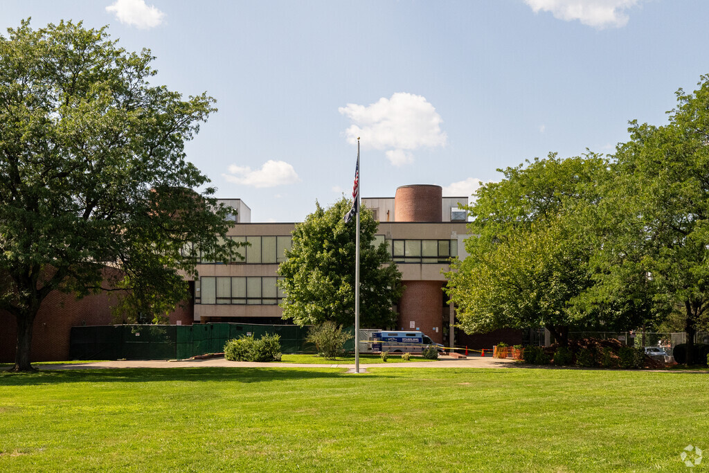Nellie K. Parker Elementary School is a public school located in Hackensack.