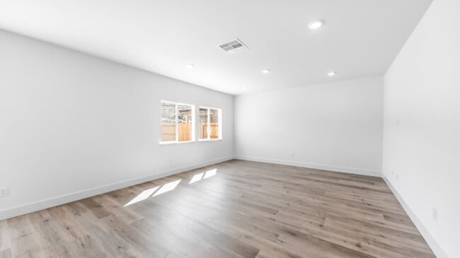 4222 Misty Woods Way unit 37029282, Sparks, NV 89436 - photo 7