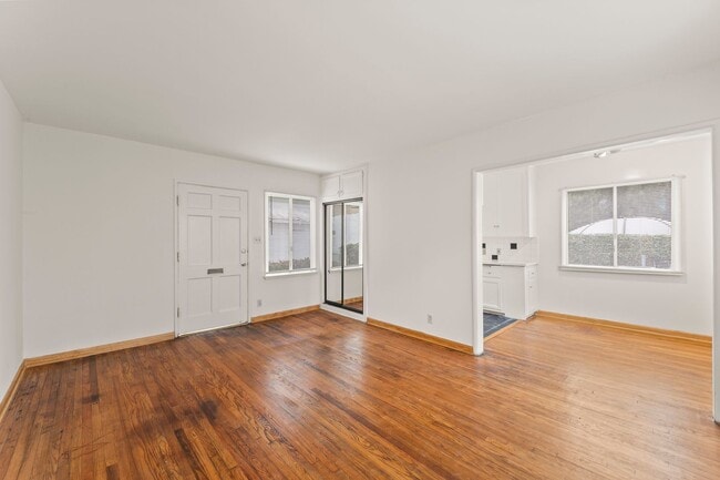 12109 Washington Place unit 12109.5, Los Angeles, CA 90066 - photo 4