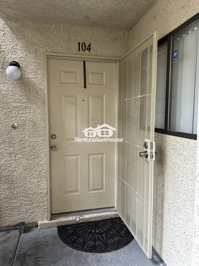 970 N Sloan Ln, Las Vegas, NV 89110