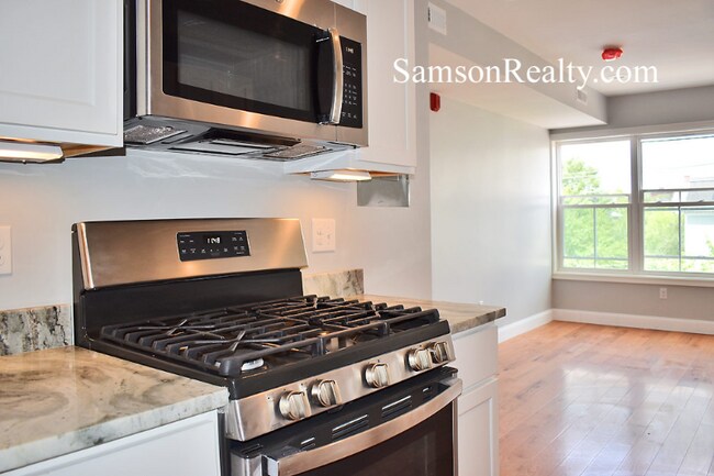 387 Wickenden St unit 12, Providence, RI 02903 - photo 7