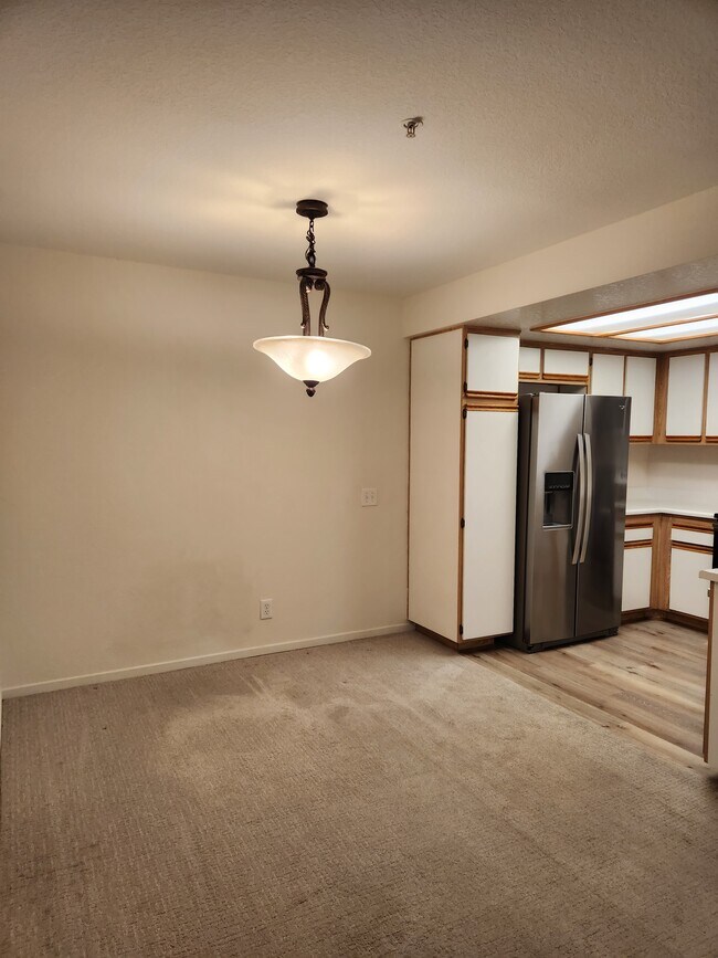 8707 E Indian Hills Rd unit H, Orange, CA 92869 - photo 6