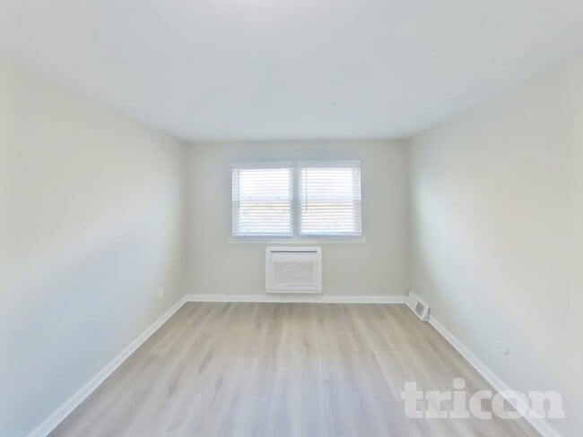 12628 Chilton Rd, Philadelphia, PA 19154 - photo 6