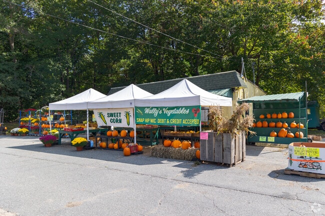 Wally's Vegetables is a popular roadside stand in the East Parish neighborhood.
