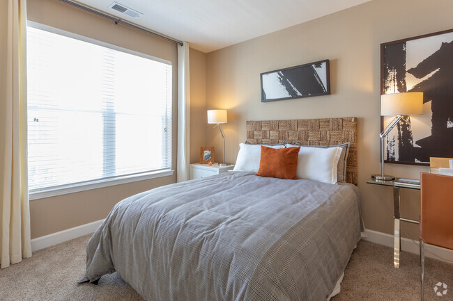 The Point at Dunn Loring, Vienna, VA 22180 - photo 3