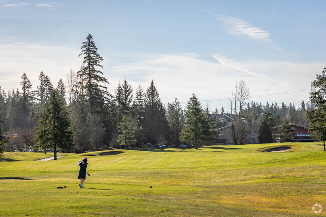 When Stillwater residents want to golf, they can head to The Golf Club at Redmond Ridge.