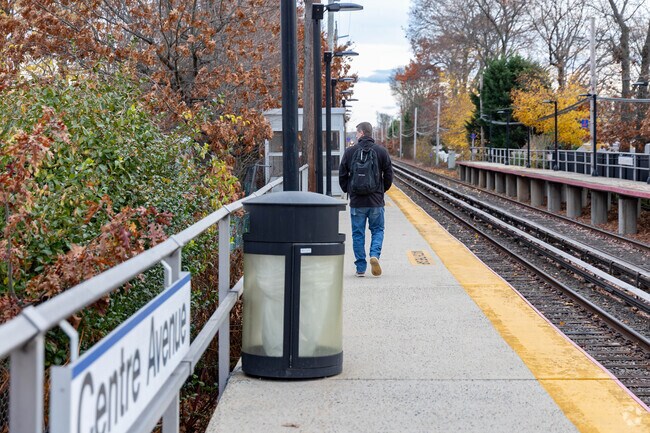 The Centre Ave LIRR station is one of two nearby options for Bay Park residents.