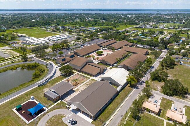 James Stephens International Academy in Fort Myers ranks 4 out of 10 on a national level.