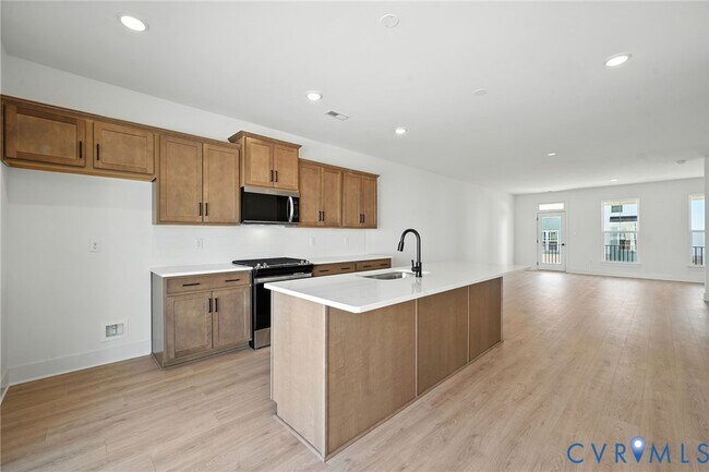 15351 Sunray Aly, Midlothian, VA 23112 - photo 2