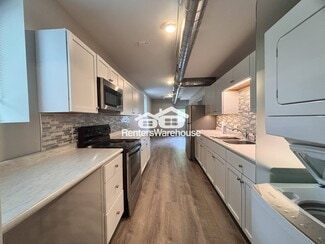 6633 NW 6th Dr, Des Moines, IA 50313