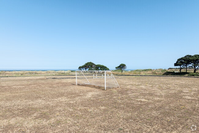 Gold Beach Junior/Senior High School is public high school in Gold Beach OR.