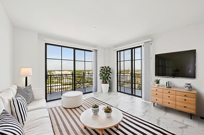 101 Via Mizner, Boca Raton, FL 33432 - photo 3