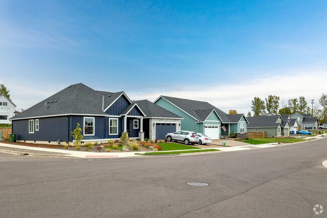 Traditional homes prices can range from $300,000 to upwards of $650,000 in Mount Angel.