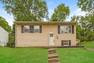 2470 Berthbrook Dr, Cincinnati, OH 45231