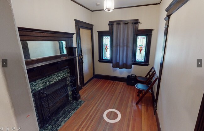 24 Dearborn Rd unit 4-bed 1-bath 1, Somerville, MA 02144 - photo 2