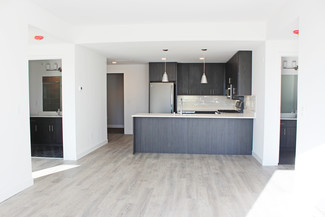 910-920 E Land Place, Milwaukee, WI 53202