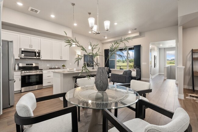 6825 Maple Leaf Dr unit 201, Timnath, CO 80547 - photo 5