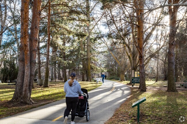 Jump on the greenbelt in Harris Ranch for an invigorating walk or run.