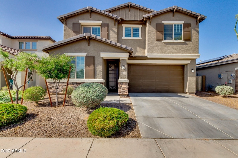 21188 W Almeria Rd, Buckeye, AZ 85396 - photo 1